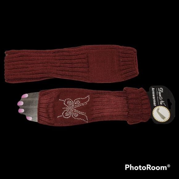 RED Arm Warmers with Butterfly Motif One Size - Picture 5 of 5